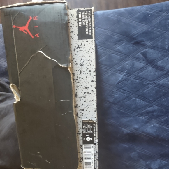 Need cash or trades - Picture 2 of 10